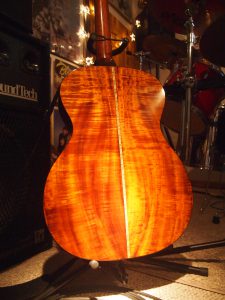 Handmade Acoustic Guitar Makers
